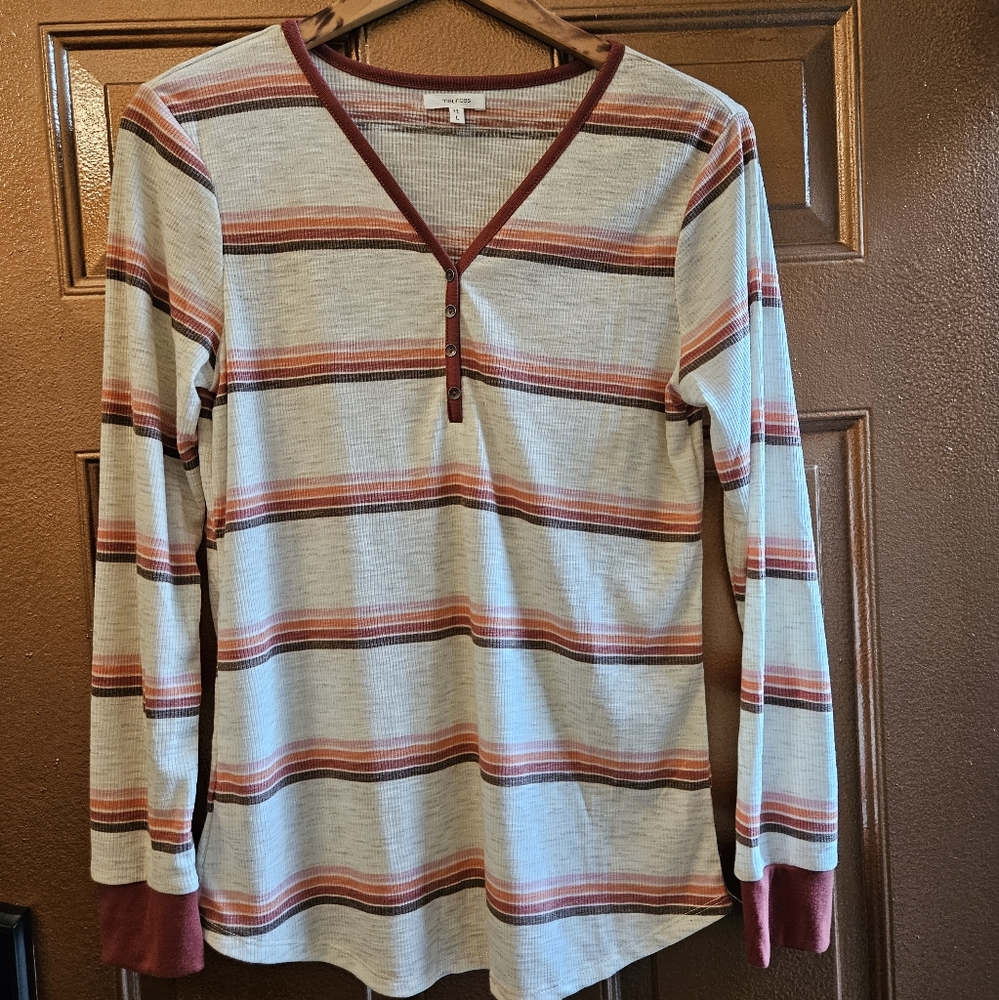 MAURICES Striped V-Neck Henley Women's sz L